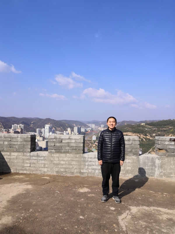 人间不值得的第一张照片--哈尔滨相亲服务中心