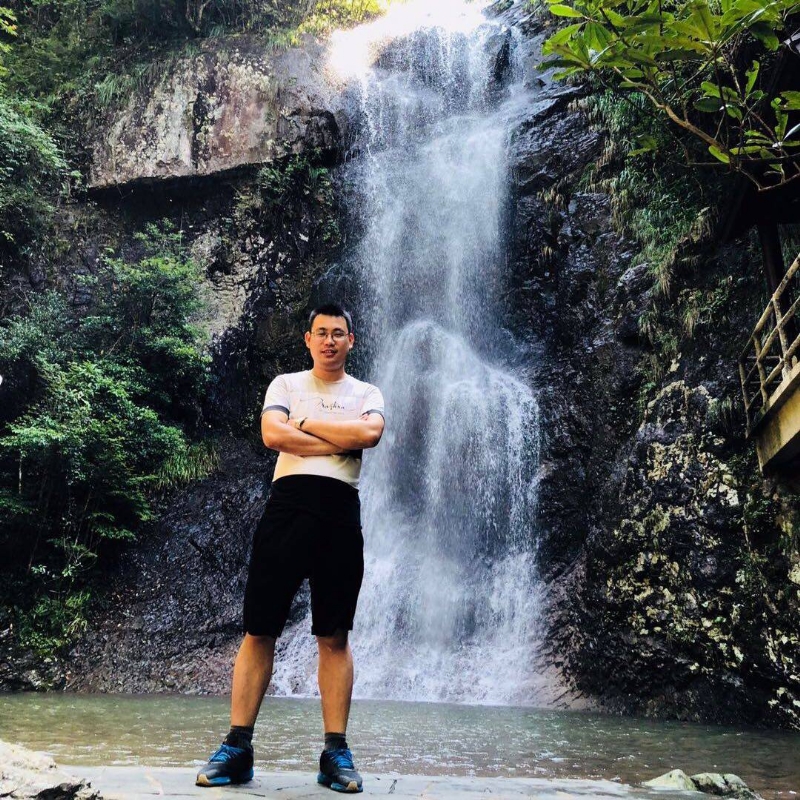 宁静致远的第一张照片--哈尔滨相亲服务中心