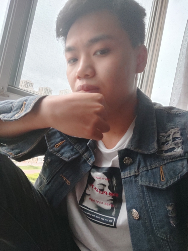 鬼卿的第四张照片--哈尔滨相亲服务中心