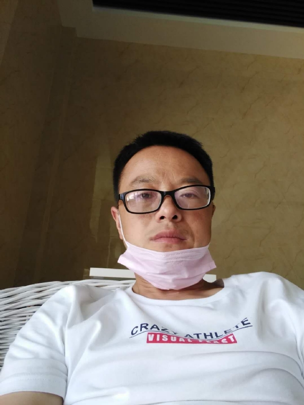 小马奔腾的第一张照片--哈尔滨相亲服务中心