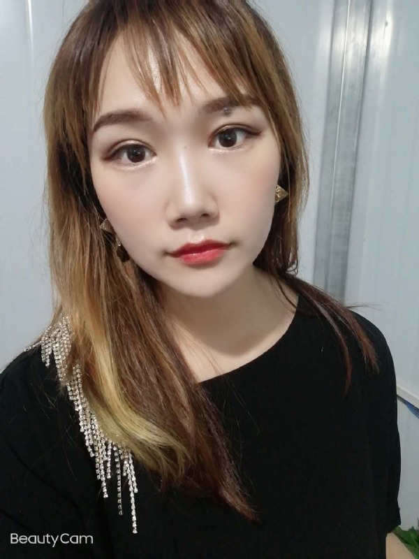 艾薇的第三张照片--哈尔滨相亲服务中心