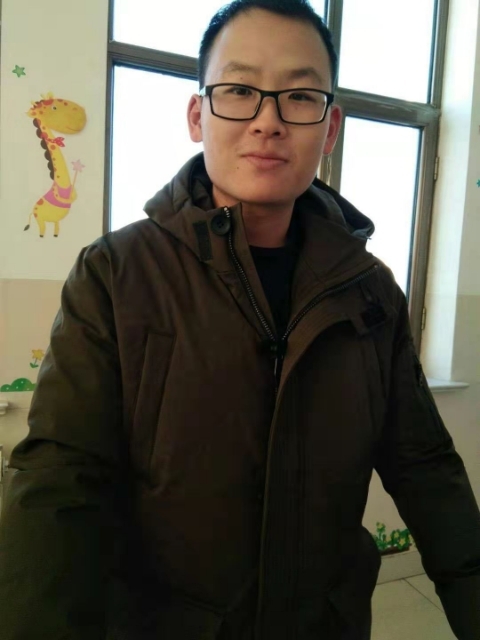 品上男人的第一张照片--哈尔滨相亲服务中心