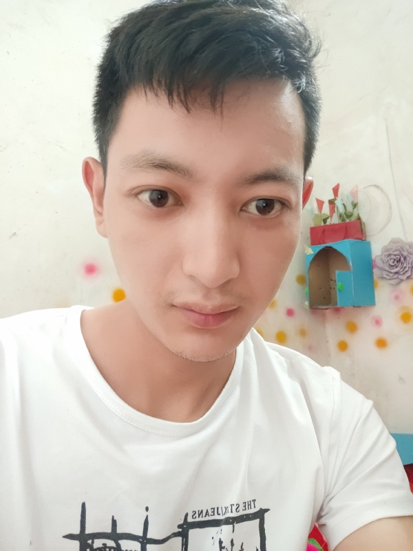 笑对人生的第一张照片--哈尔滨相亲服务中心