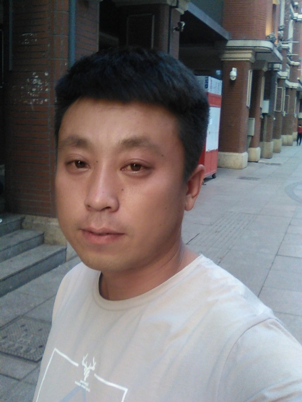 冰冷的心的第一张照片--哈尔滨相亲服务中心