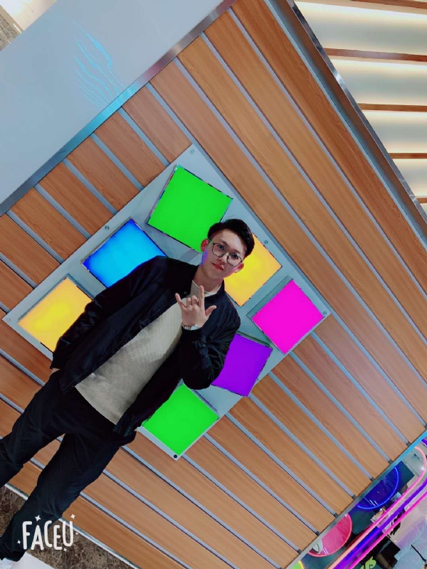 陪伴是最长情的告白的第一张照片--哈尔滨相亲服务中心