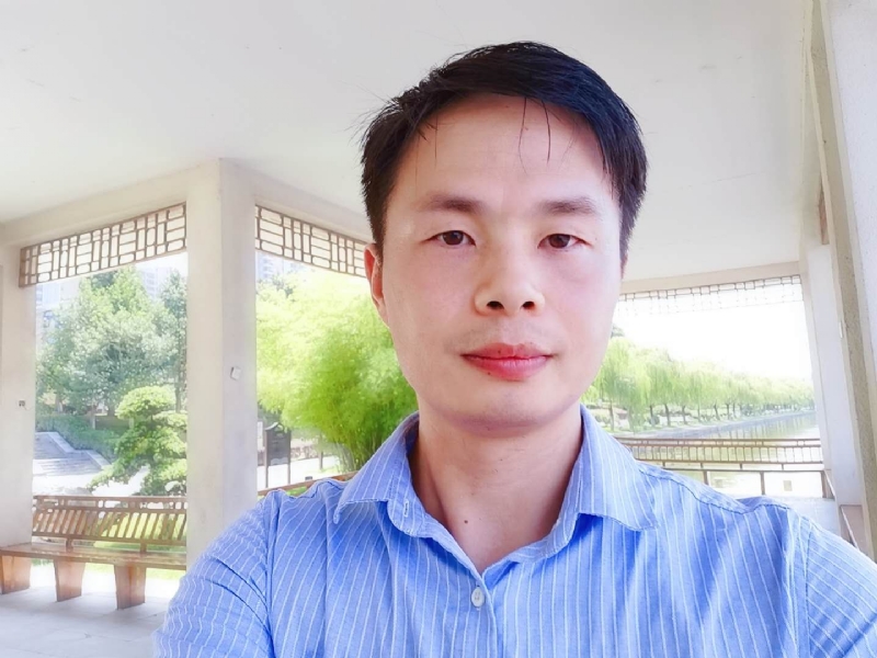 小艾同学的第二张照片--哈尔滨相亲服务中心