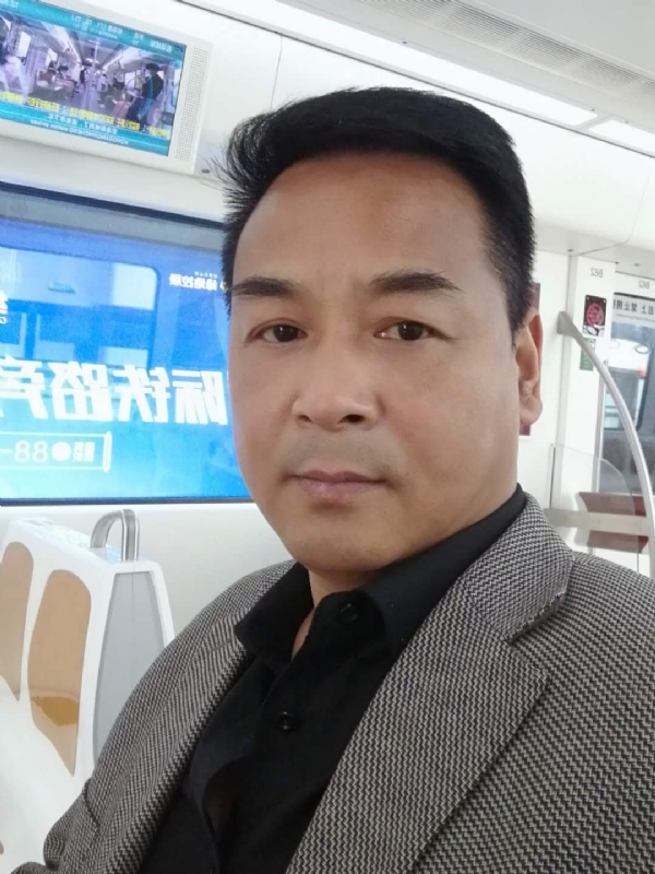 雪豹的第二张照片--哈尔滨相亲服务中心