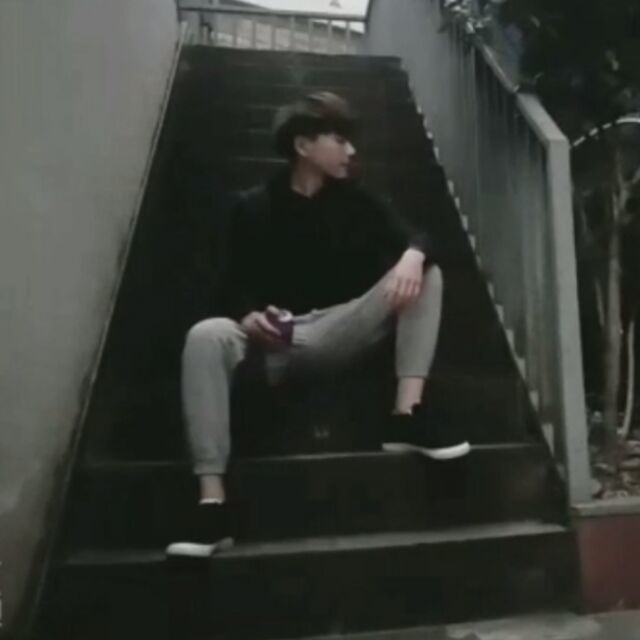 你是魔鬼吗的第一张照片--哈尔滨相亲服务中心