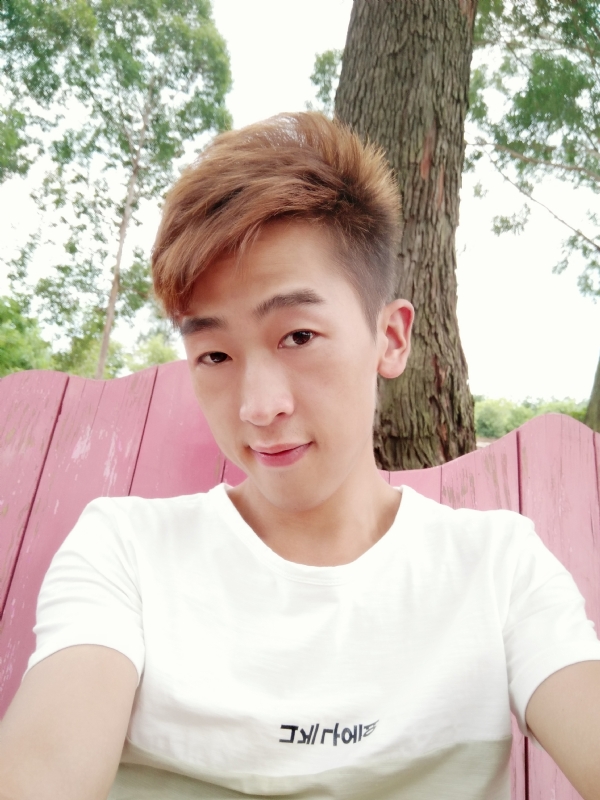 一觉睡到小时候的第二张照片--哈尔滨相亲服务中心