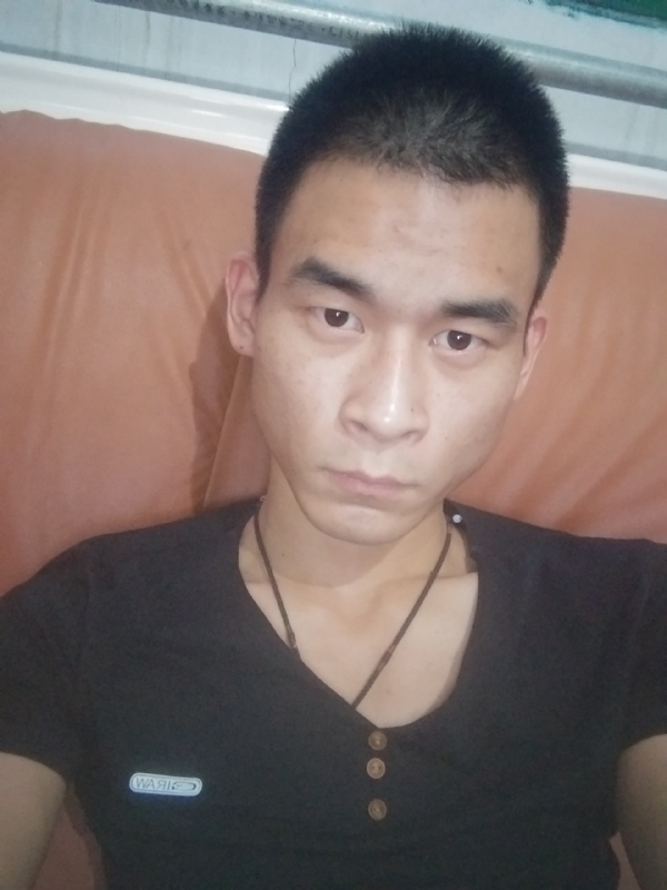 单身狗一枚的第一张照片--哈尔滨相亲服务中心