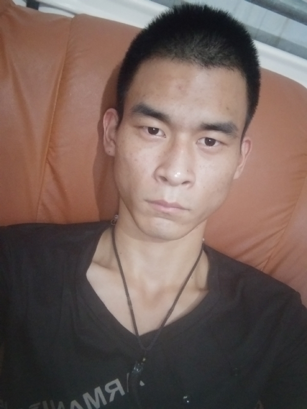 单身狗一枚的第三张照片--哈尔滨相亲服务中心