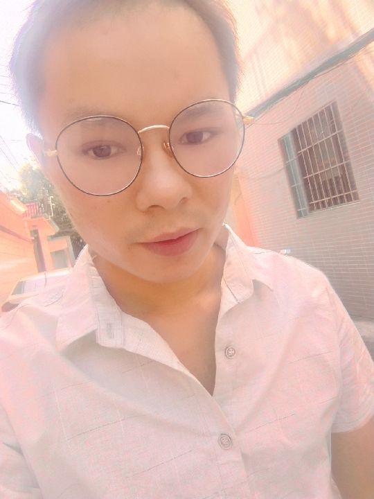 楠呐的第四张照片--哈尔滨相亲服务中心