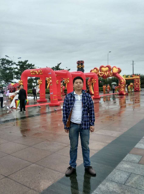 在奋斗的第三张照片--哈尔滨相亲服务中心