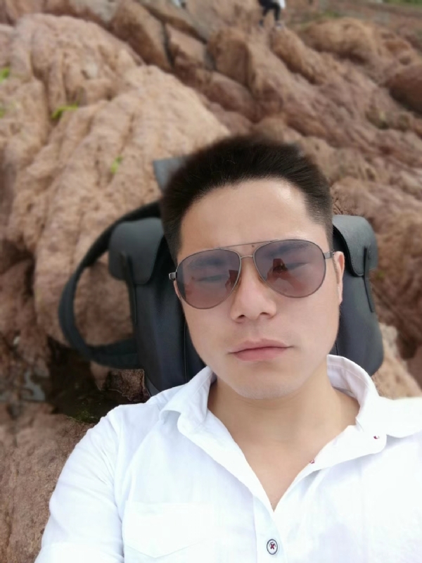 易听的第二张照片--哈尔滨相亲服务中心