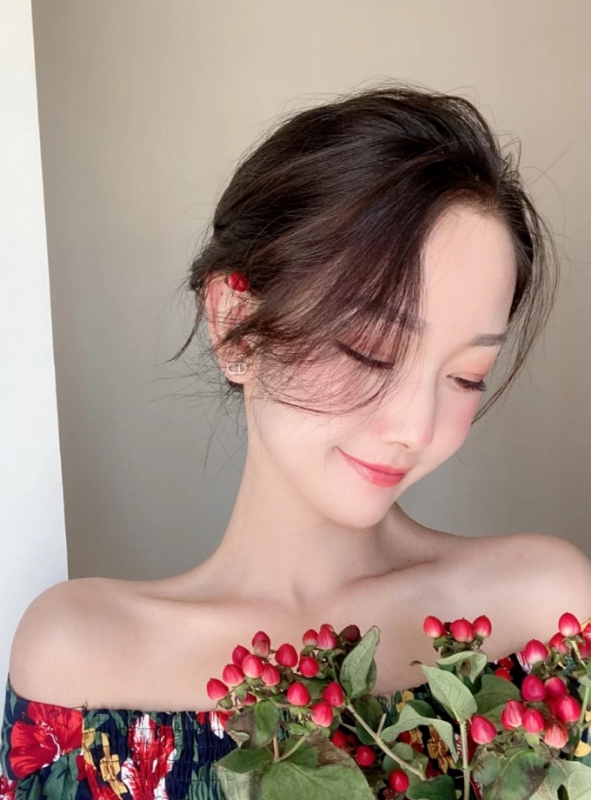 小诗vanessa的第二张照片--哈尔滨相亲服务中心