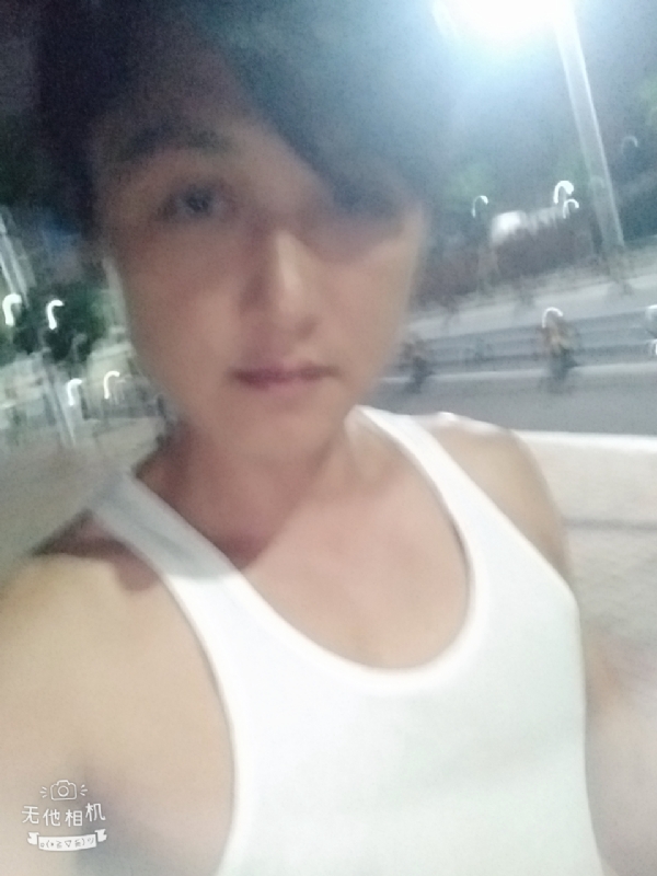 弟弟的第一张照片--哈尔滨相亲服务中心