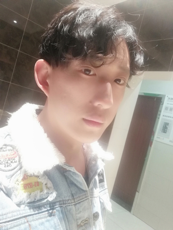 鲸落ii的第一张照片--哈尔滨相亲服务中心