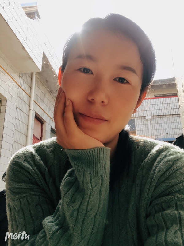 倪小胖妞糊糊的第一张照片--哈尔滨相亲服务中心