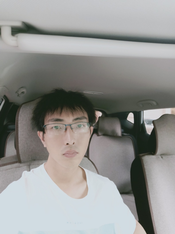 阳光大男孩的第一张照片--哈尔滨相亲服务中心