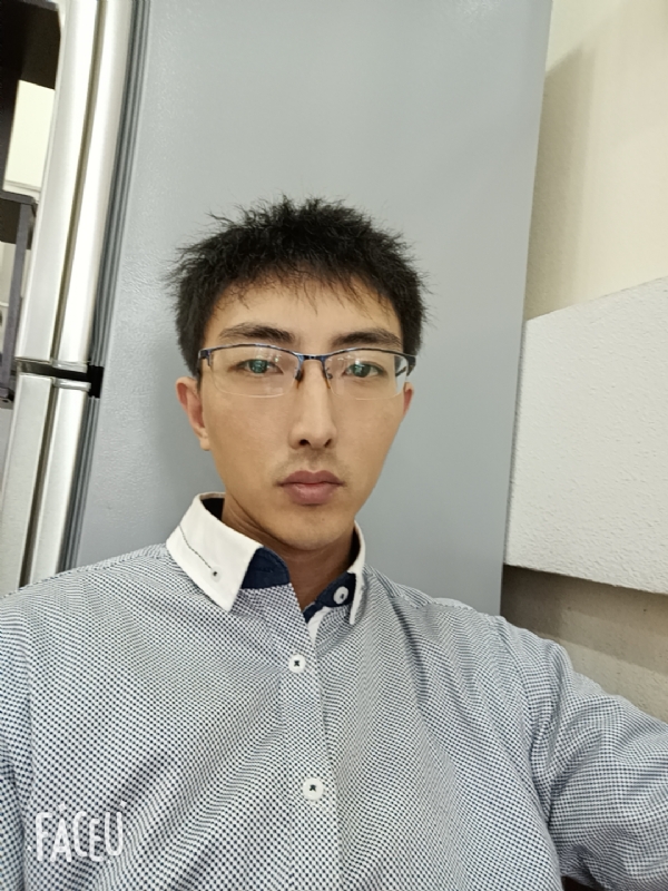 阳光大男孩的第二张照片--哈尔滨相亲服务中心