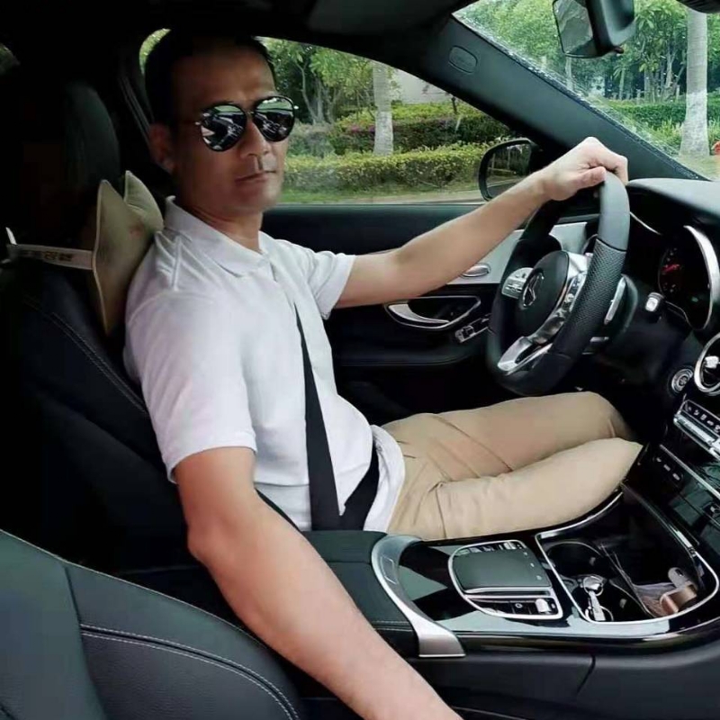 张睿展的第一张照片--哈尔滨相亲服务中心