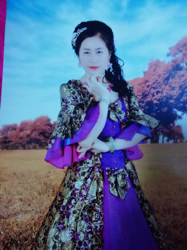 清水芙蓉的第二张照片--哈尔滨相亲服务中心