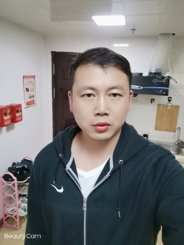 暖暖的风的第一张照片--哈尔滨相亲服务中心