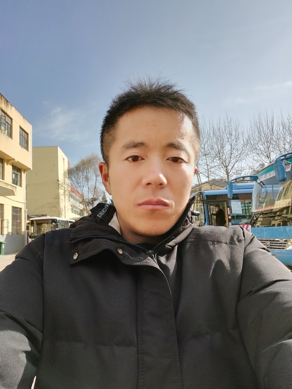 孤独的云的第三张照片--哈尔滨相亲服务中心