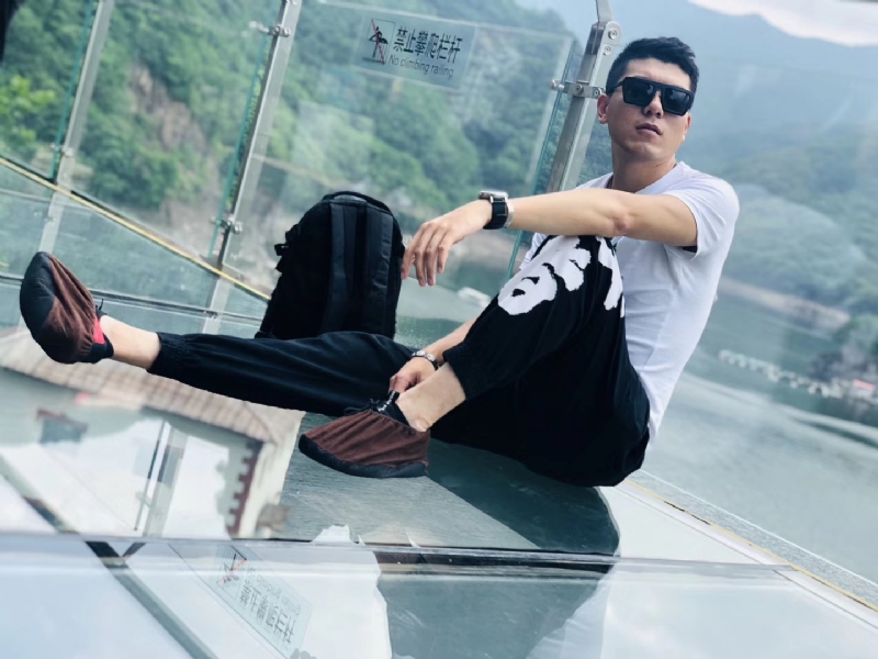 庄周梦蝶的第一张照片--哈尔滨相亲服务中心