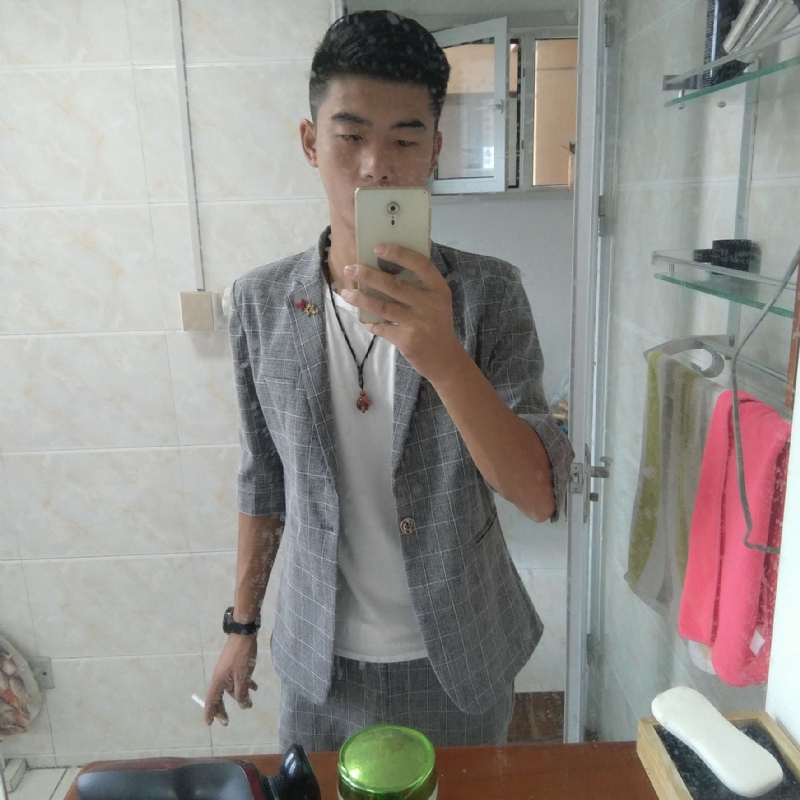 会淹死的鱼的第一张照片--哈尔滨相亲服务中心