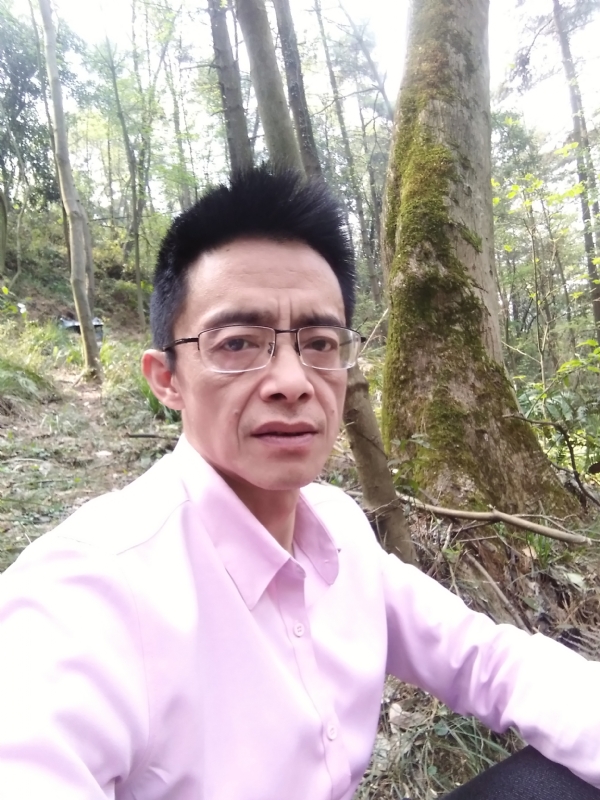 吴彬的第一张照片--哈尔滨相亲服务中心