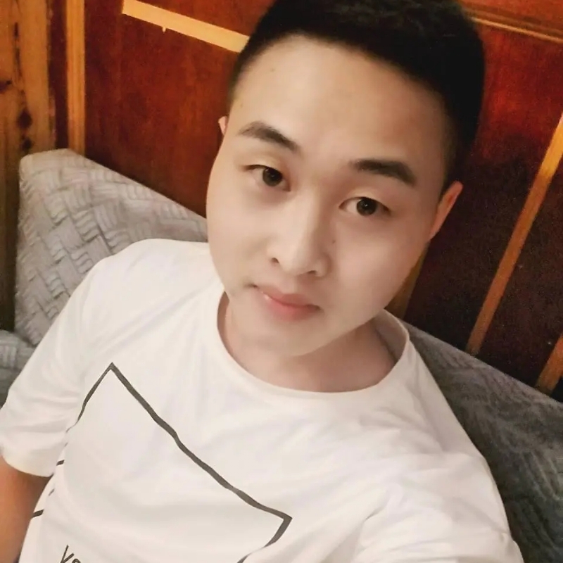 娃娃脸小爸爸的第二张照片--哈尔滨相亲服务中心