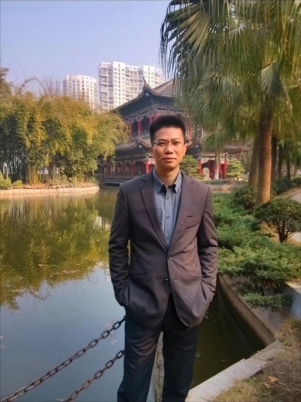 chen的第一张照片--哈尔滨相亲服务中心