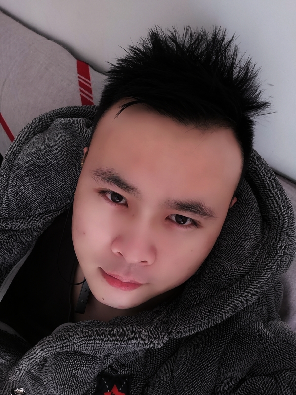 明明的第一张照片--哈尔滨相亲服务中心