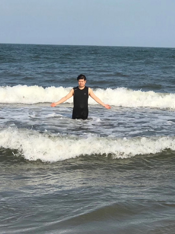 TS杰的第一张照片--哈尔滨相亲服务中心