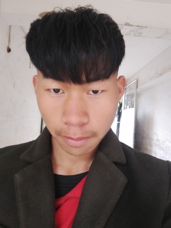 少年不在少的第一张照片--哈尔滨相亲服务中心