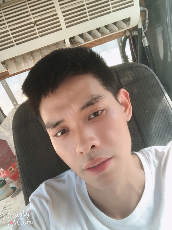 小董的第一张照片--哈尔滨相亲服务中心