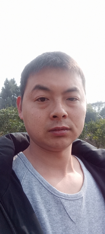 亲亲抱抱我爱你的第一张照片--哈尔滨相亲服务中心