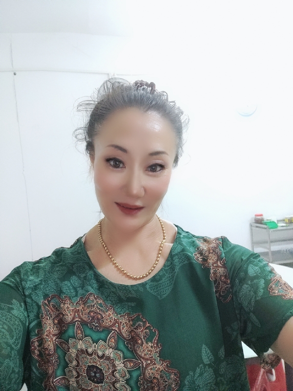 燕子的第二张照片--哈尔滨相亲服务中心