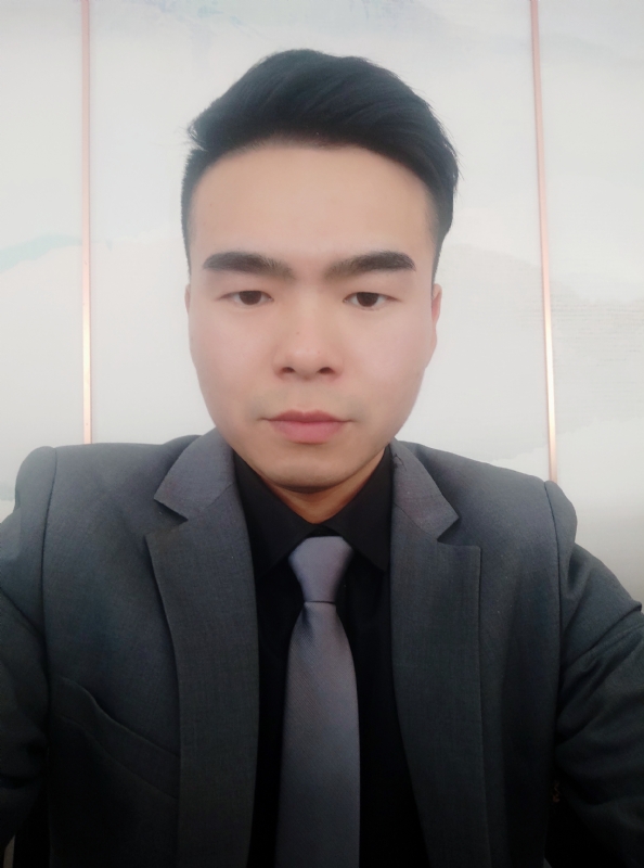 穿西装的鲨鱼的第一张照片--哈尔滨相亲服务中心