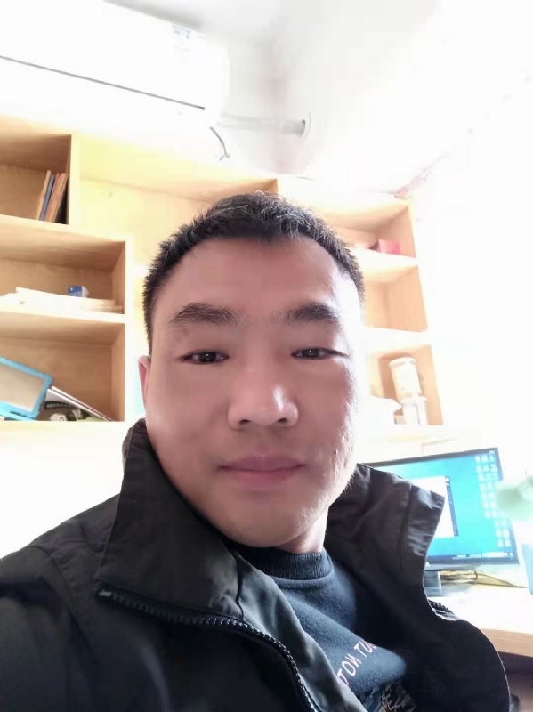 向前葱的第一张照片--哈尔滨相亲服务中心