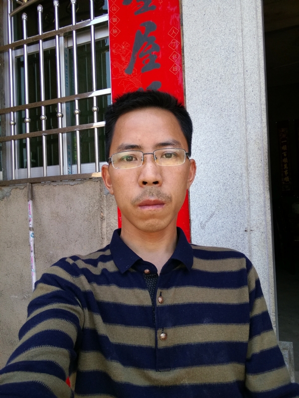 美丽的小山村的第一张照片--哈尔滨相亲服务中心