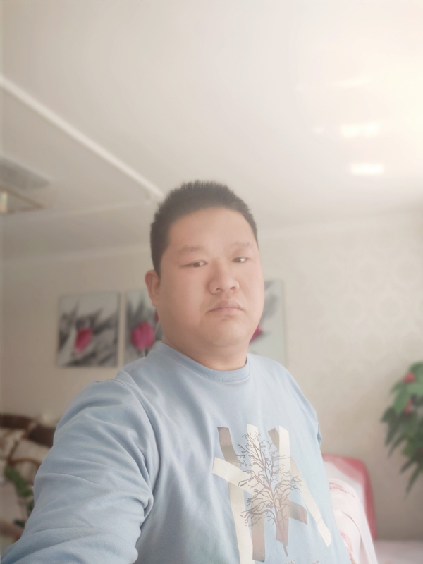 别无选择的第一张照片--哈尔滨相亲服务中心