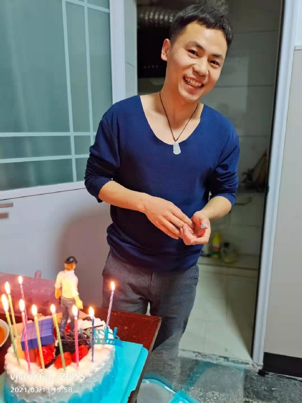 找结婚对象的第一张照片--哈尔滨相亲服务中心