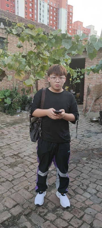 辛禹的第二张照片--哈尔滨相亲服务中心