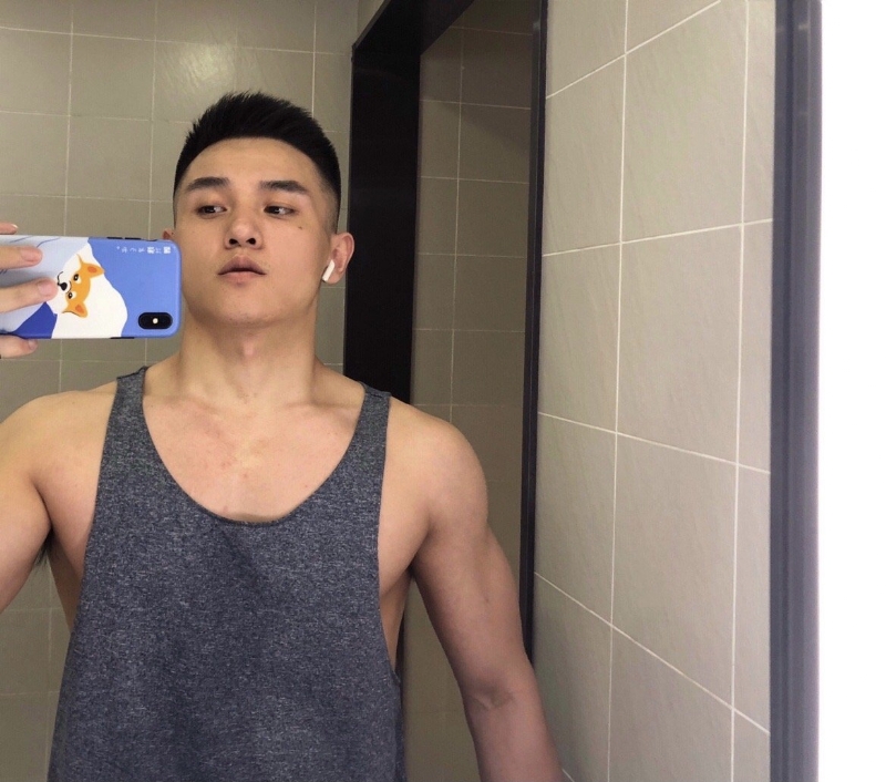 李文亮的第一张照片--哈尔滨相亲服务中心