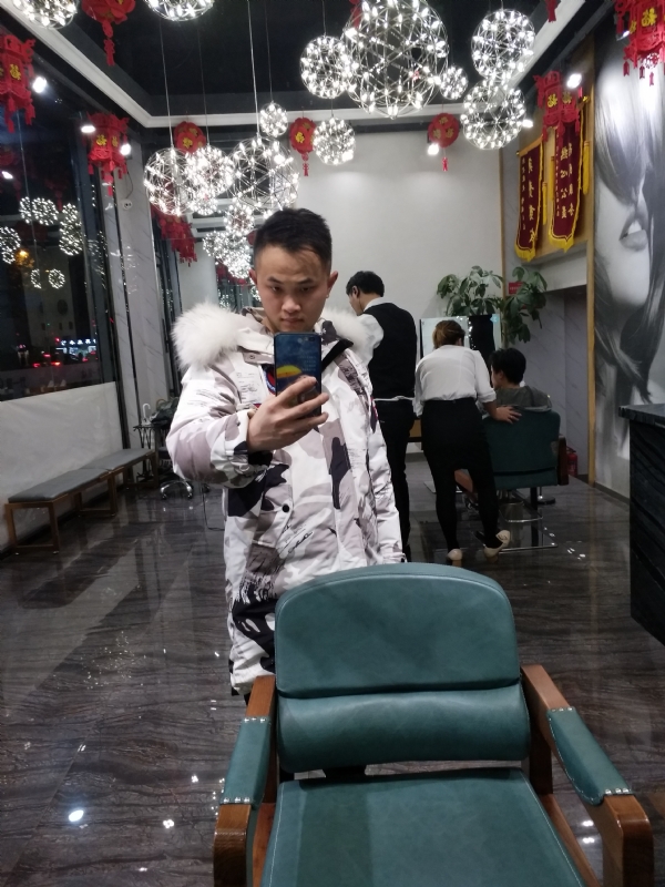 简单的第一张照片--哈尔滨相亲服务中心