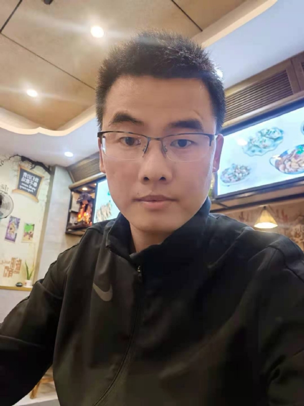 奔向幸福的第一张照片--哈尔滨相亲服务中心