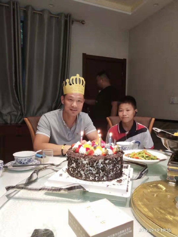 孤独的狼的第一张照片--哈尔滨相亲服务中心