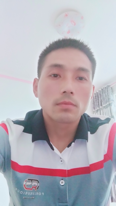 染红尘世的第一张照片--哈尔滨相亲服务中心